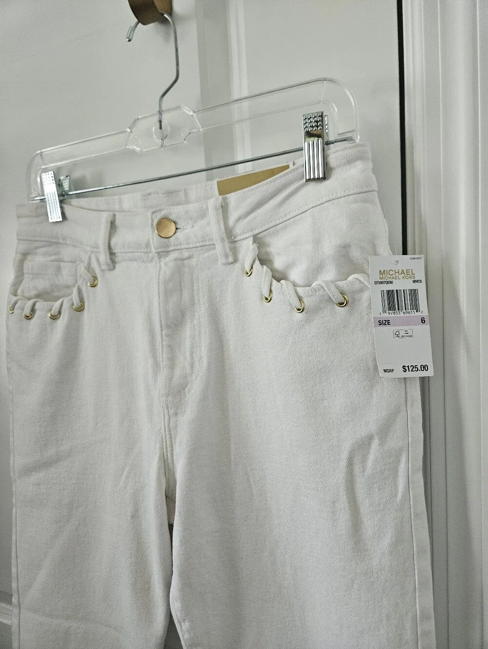 Nwt $125 Michael Kors White Selma Flared Jeams Size 6,  25